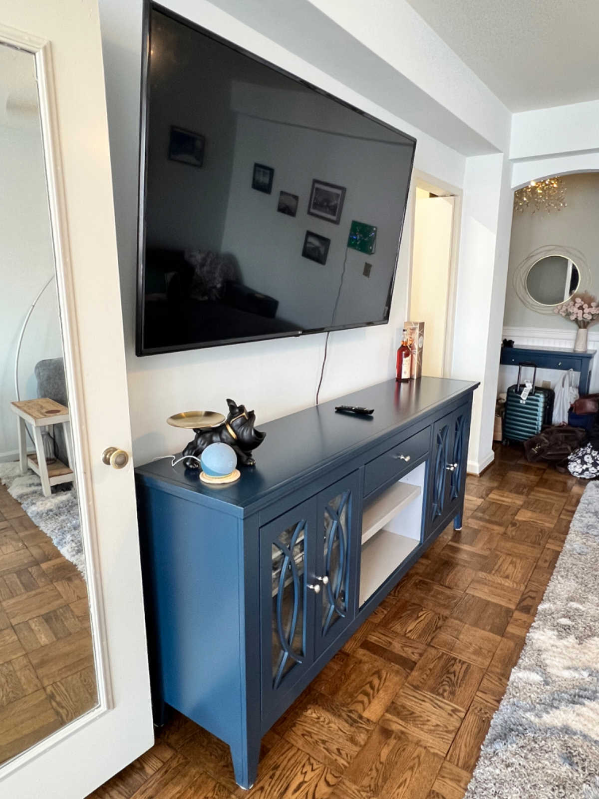 Charming and Modern 1BR Apartment in the Heart of Historic Washington - Stunning Views and Unbeatabl - Photo 5