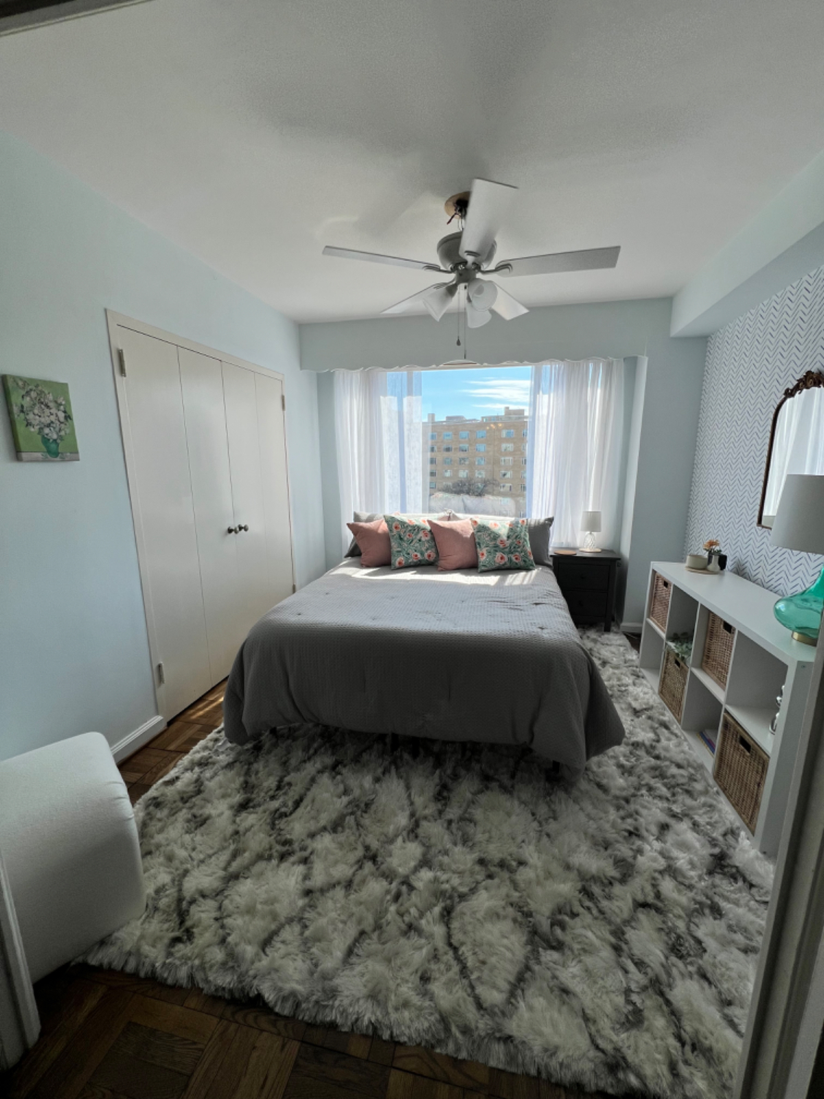 Charming and Modern 1BR Apartment in the Heart of Historic Washington - Stunning Views and Unbeatabl - Photo 7