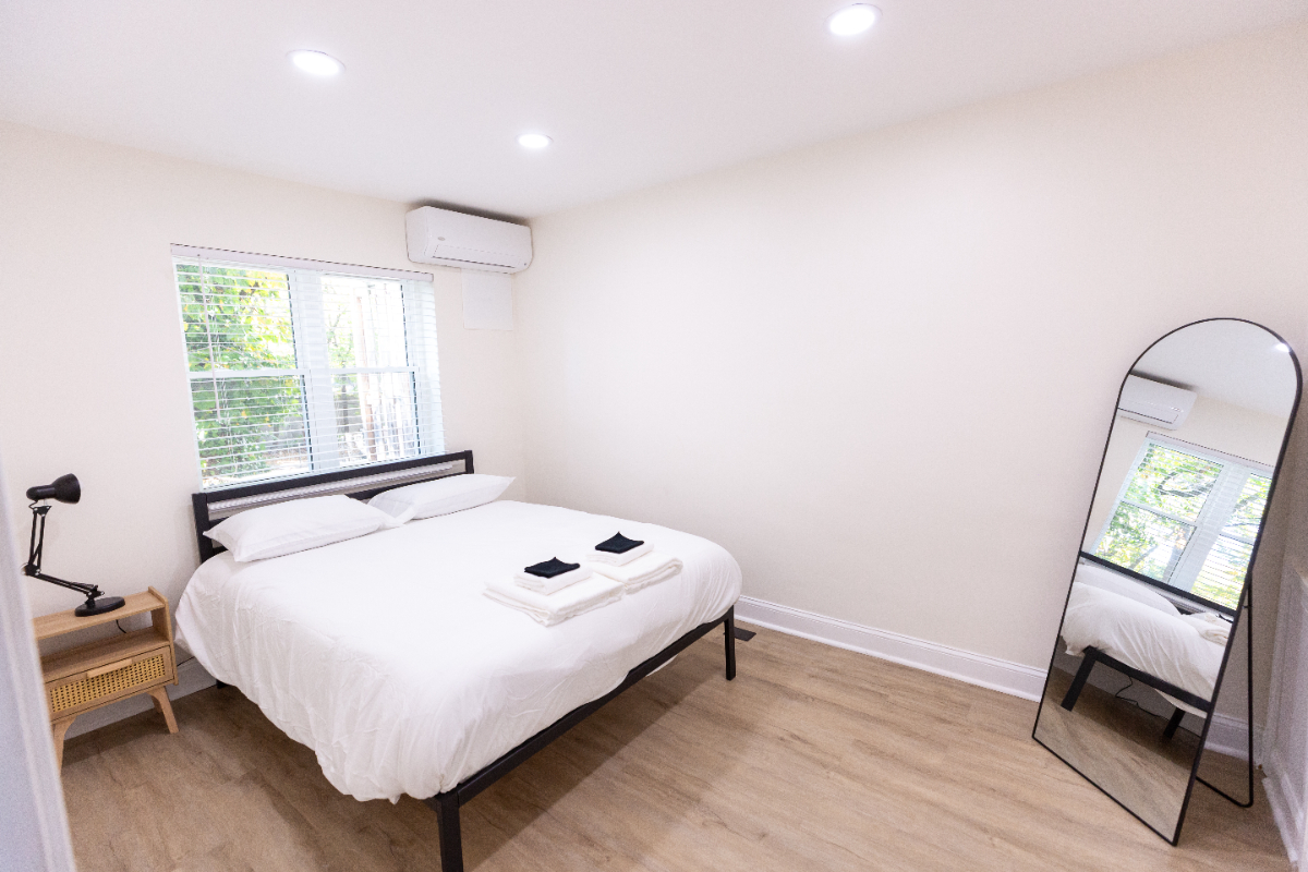 Modern Unit in Navy Yard 1 and  2 - Photo 7