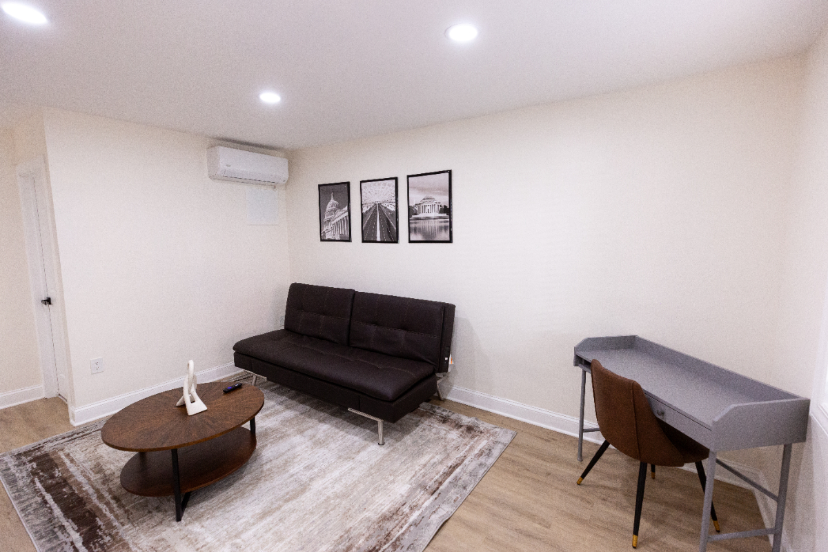 Modern Unit in Navy Yard 1 and  2 - Photo 3