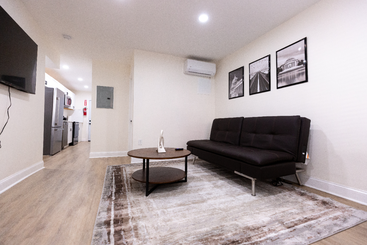 Modern Unit in Navy Yard 1 and  2 - Photo 5