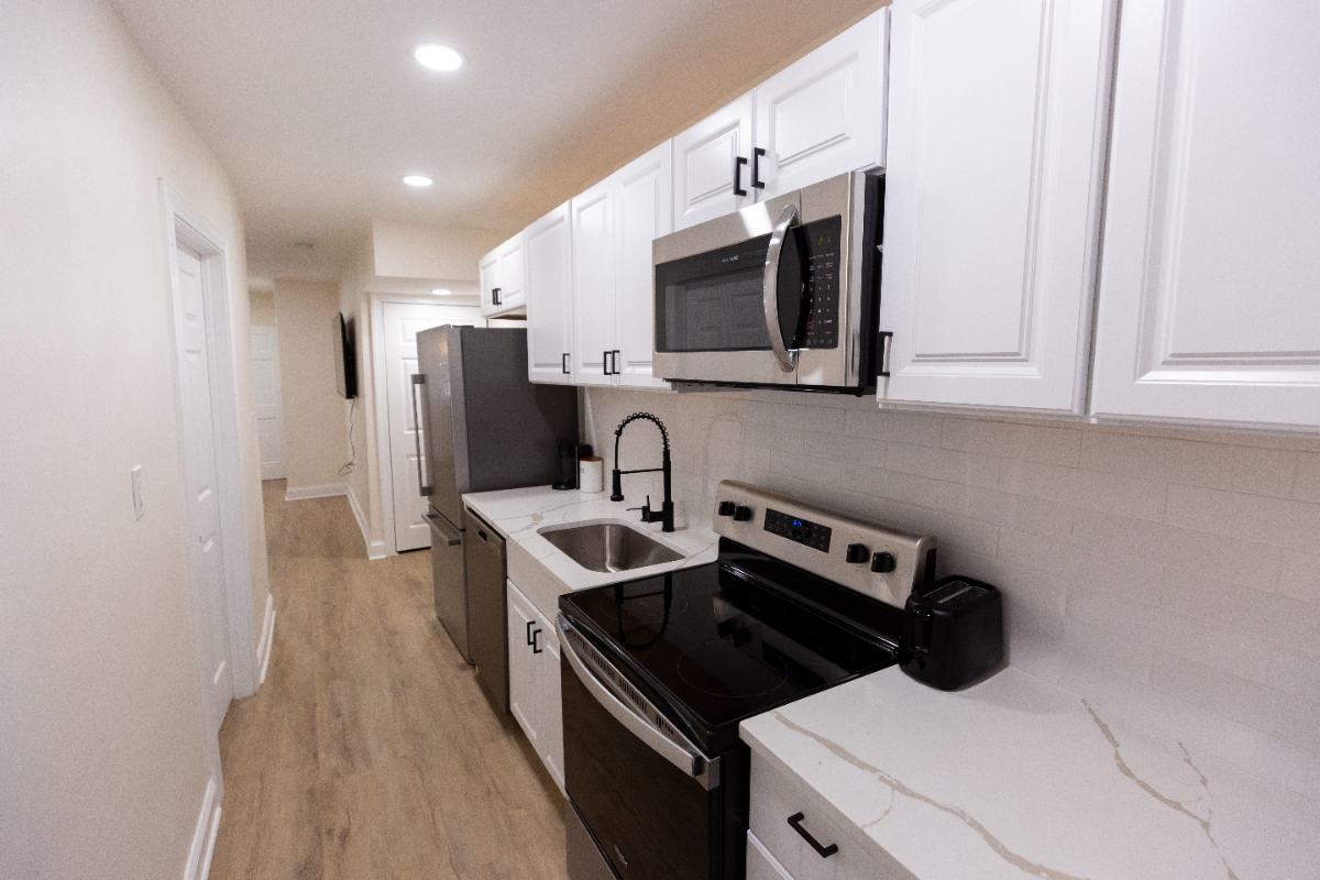 Modern Unit in Navy Yard 1 and  2 - Photo 11
