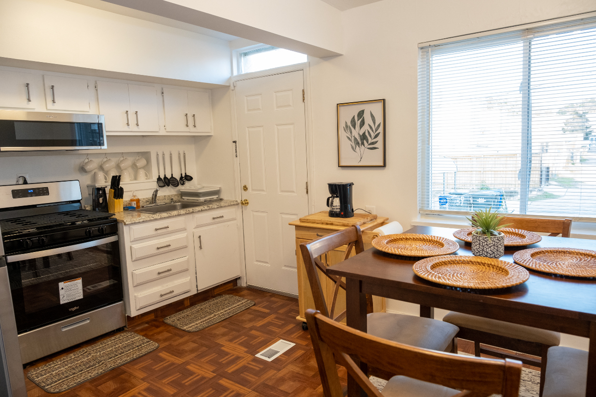 237 33rd Street Respite - Photo 8