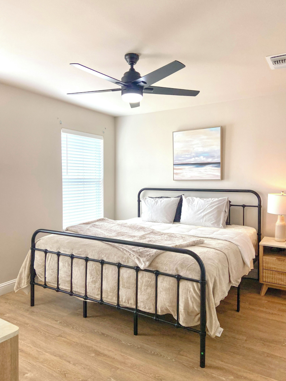 A Cozy New Construction 2 Bedroom Townhome Near Texas Tech and Hospitals - Photo 5