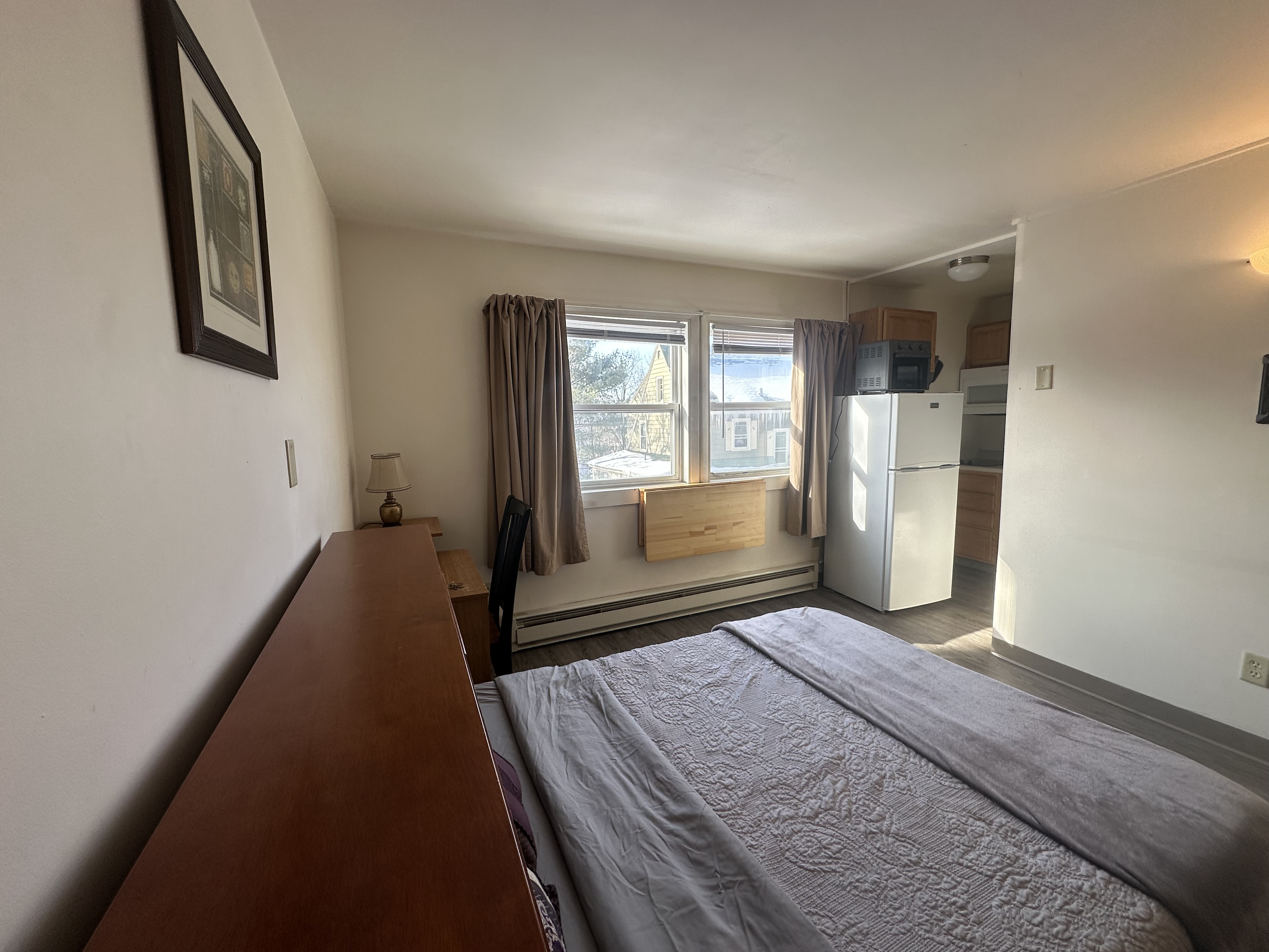 Fully Furnished Short & Long-Term Stay Multiple Units Available 1850 to 2500 3D - Photo 6