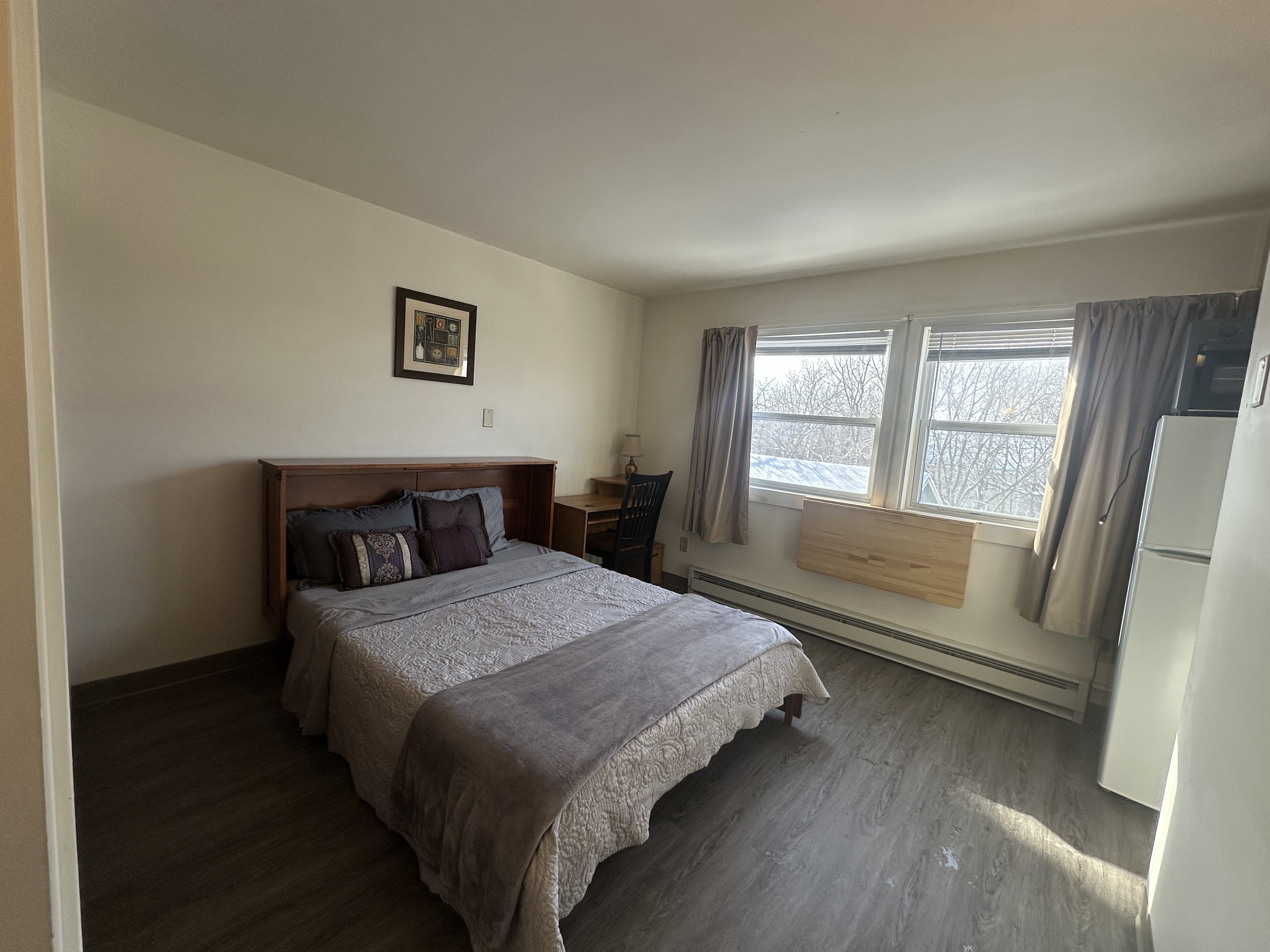 Fully Furnished Short & Long-Term Stay Multiple Units Available 1850 to 2500 3D - Photo 3