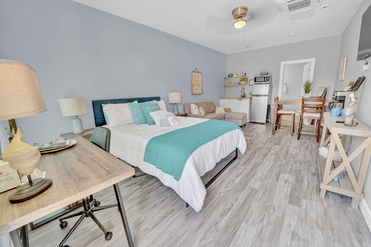 Compact Studio with Full Amenities