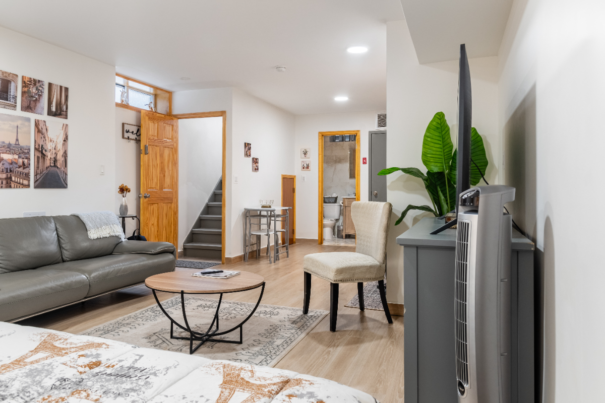 Brand-New Modern Studio - Ultimate Convenience & Style in a Prime Location - Move In Now - Photo 1