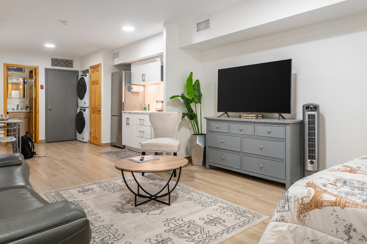 Brand-New Modern Studio - Ultimate Convenience & Style in a Prime Location - Move In Now - Photo 8