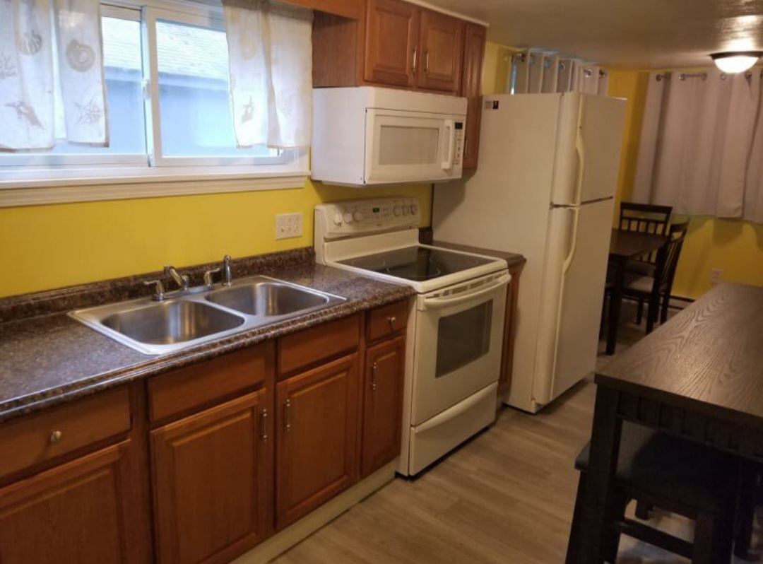 Boulevard ave Bungalow - Photo 4