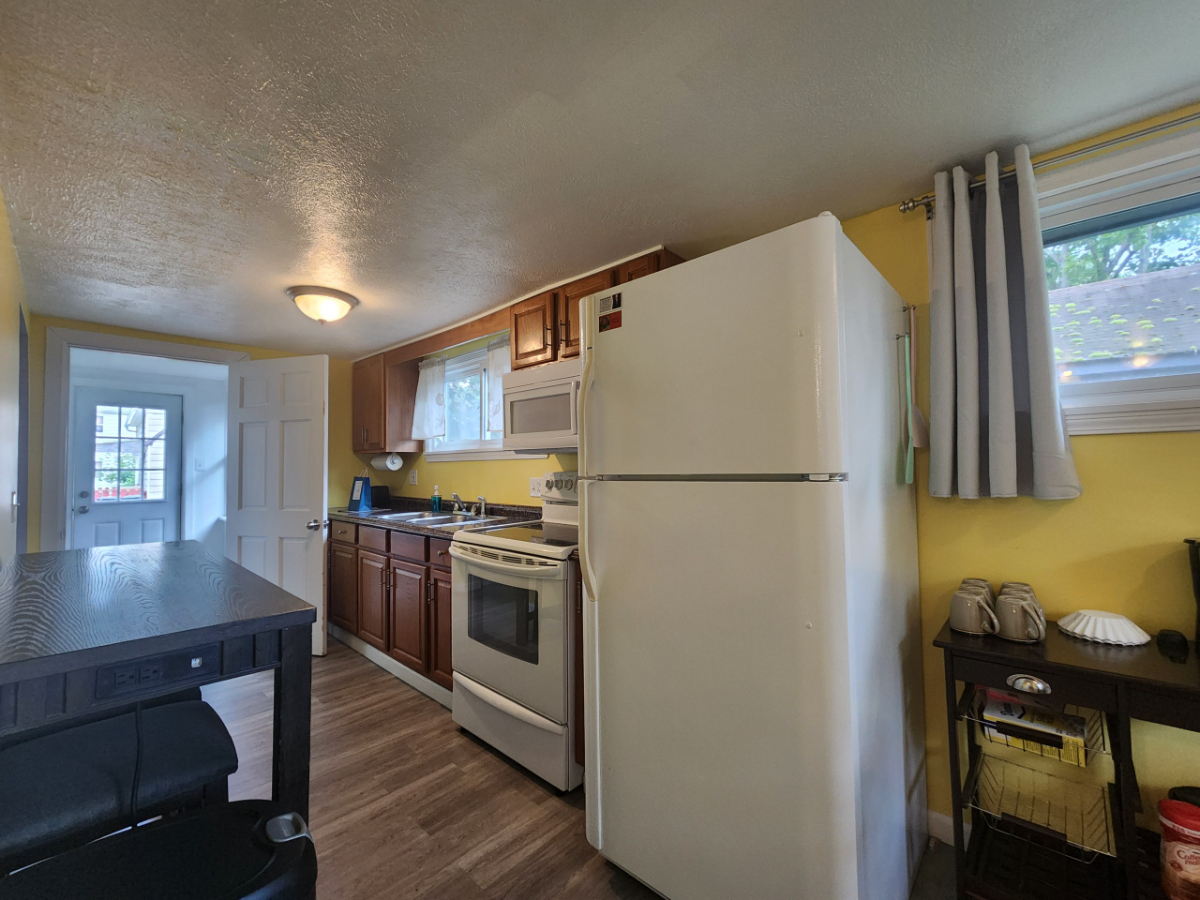 Boulevard ave Bungalow - Photo 7