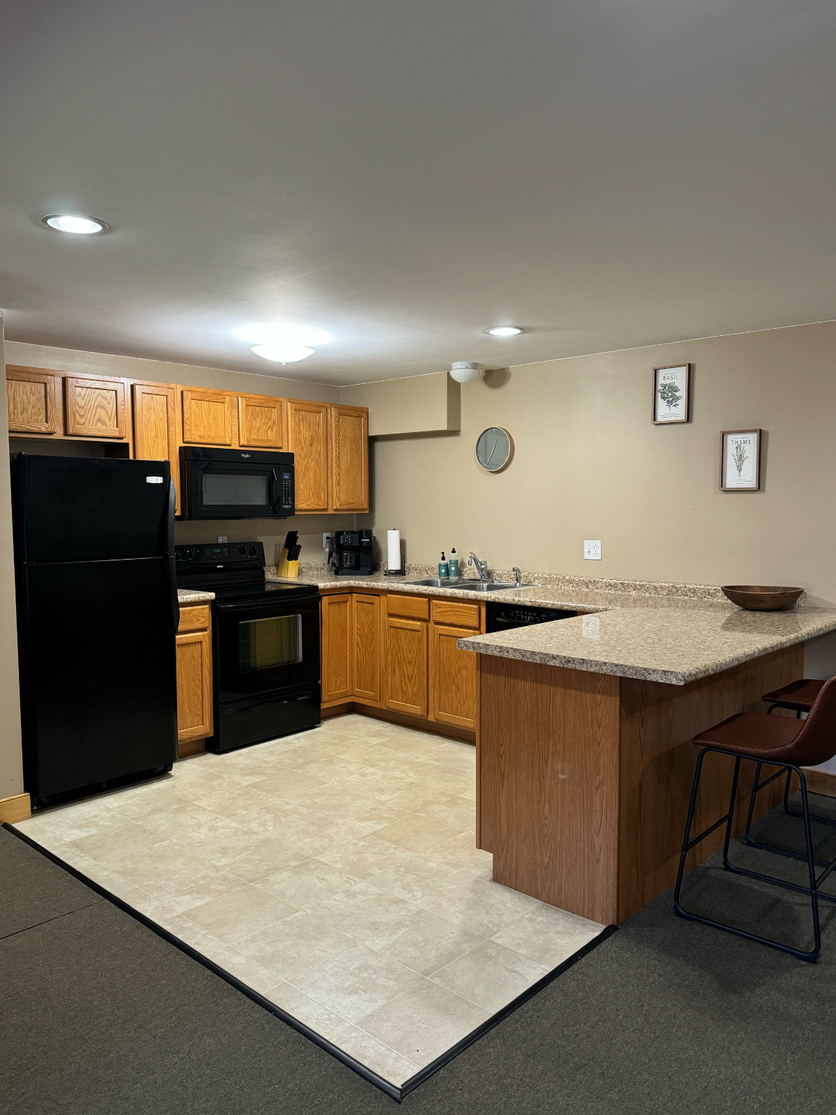 Mountain Retreat, Spacious 2-Bedroom Apartment Close to Smugglers Notch - Photo 5