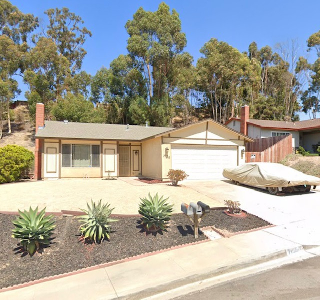 Stylish 4BR/2BA Midterm Rental in San Diego - Photo 2