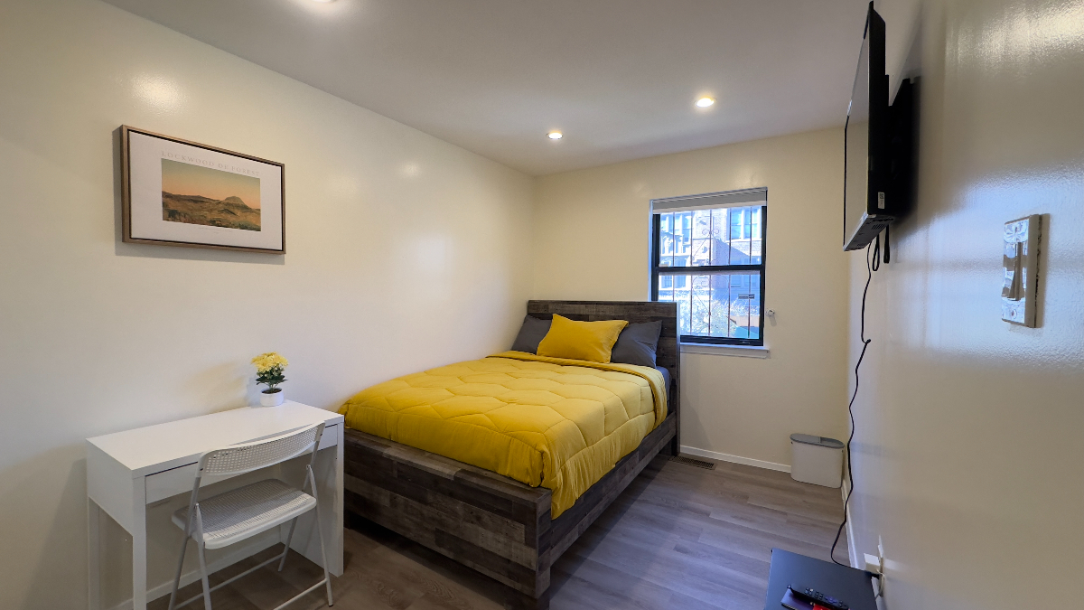 Beautiful townhouse in the Bronx. - Photo 4