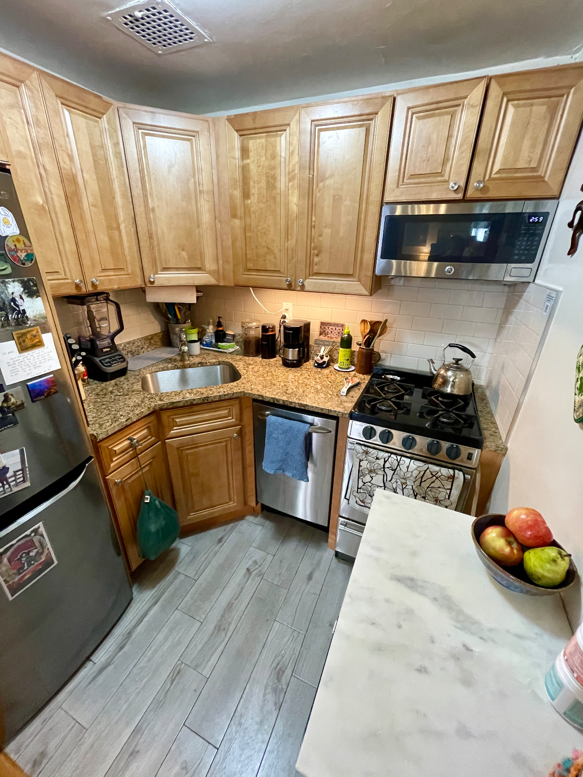 UWS Quiet, Pet Friendly and Spatious One Bedroom Apt off Central Park - Photo 7