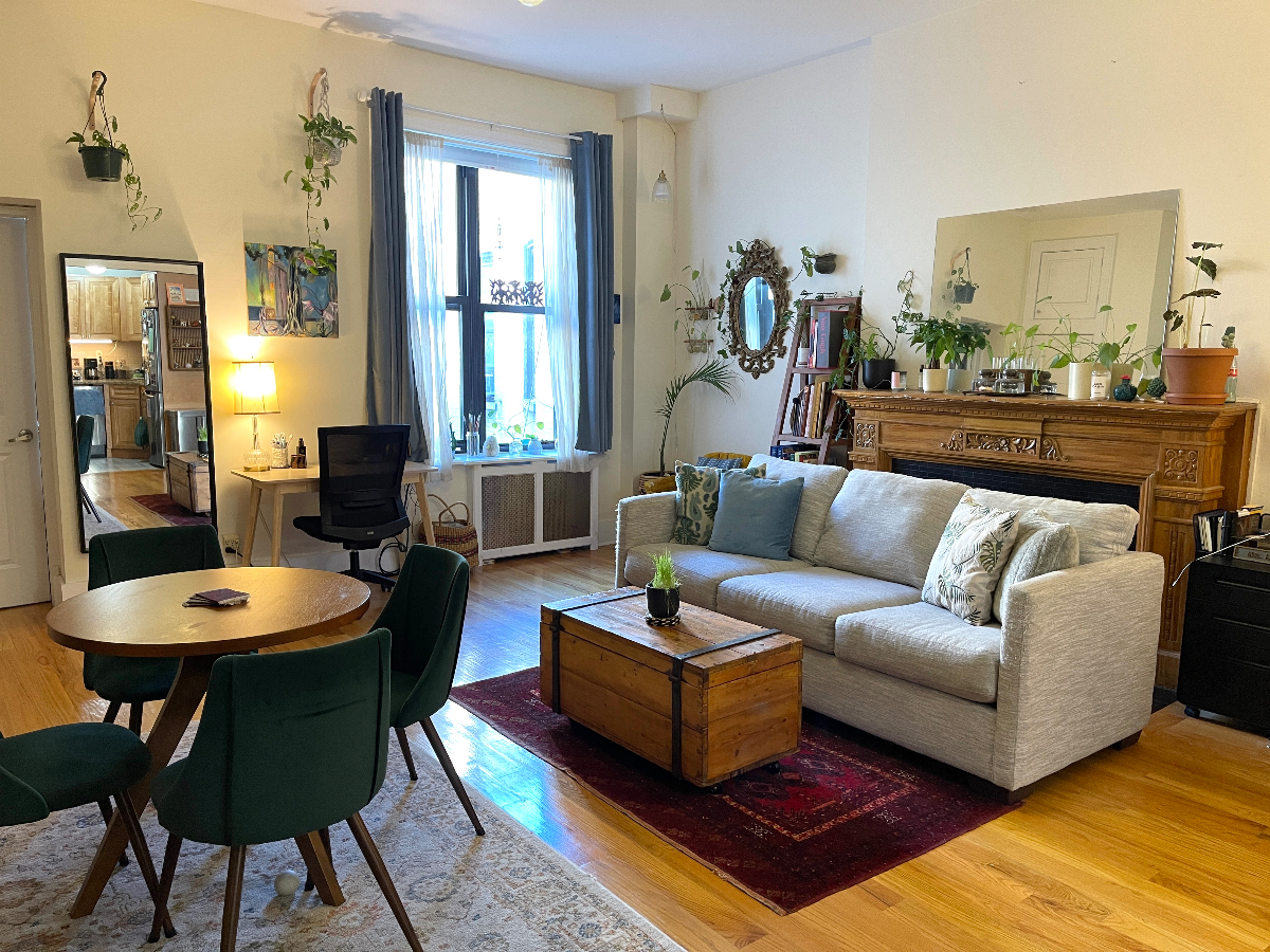 UWS Quiet, Pet Friendly and Spatious One Bedroom Apt off Central Park - Photo 5