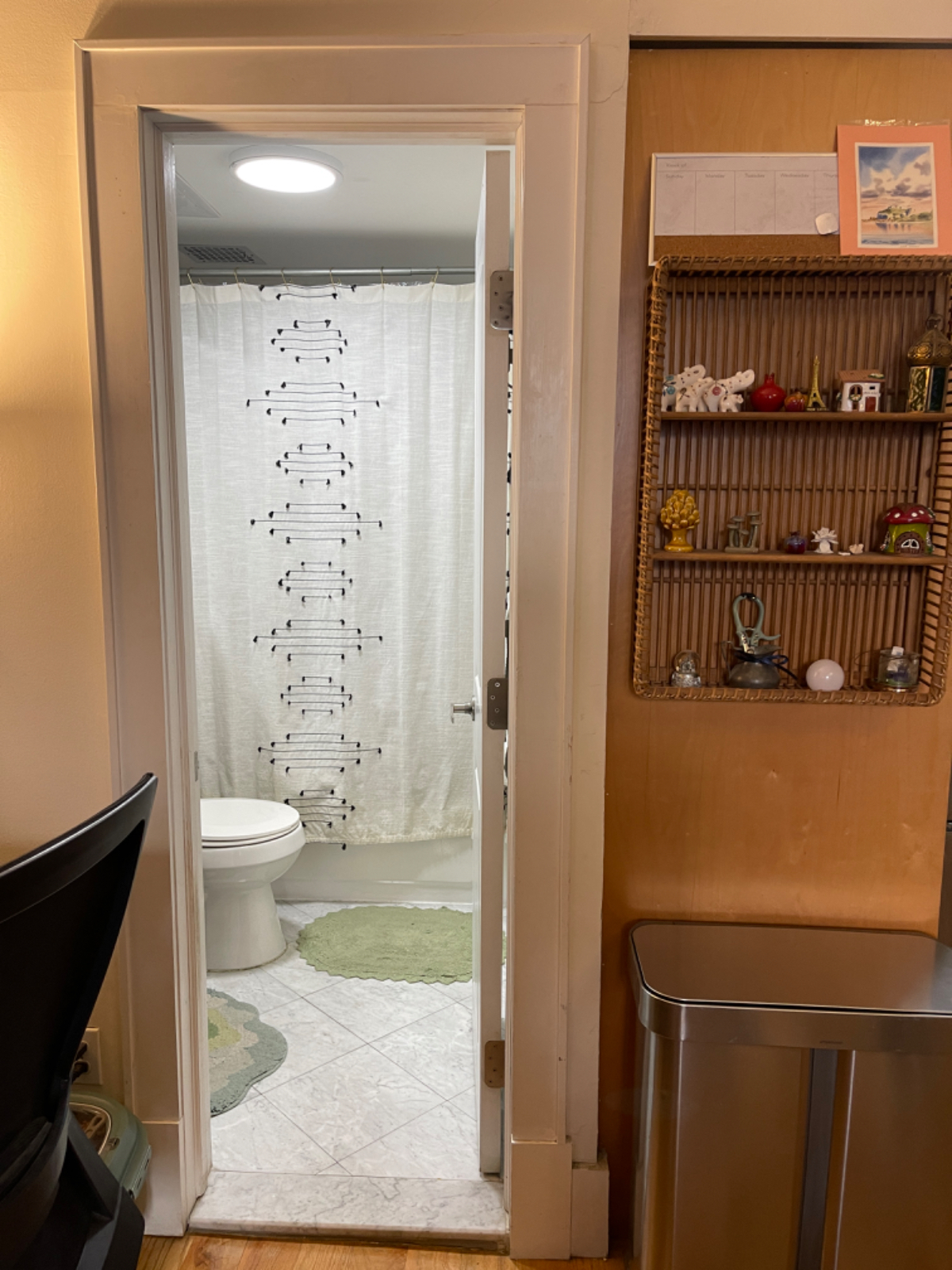 UWS Quiet, Pet Friendly and Spatious One Bedroom Apt off Central Park - Photo 12