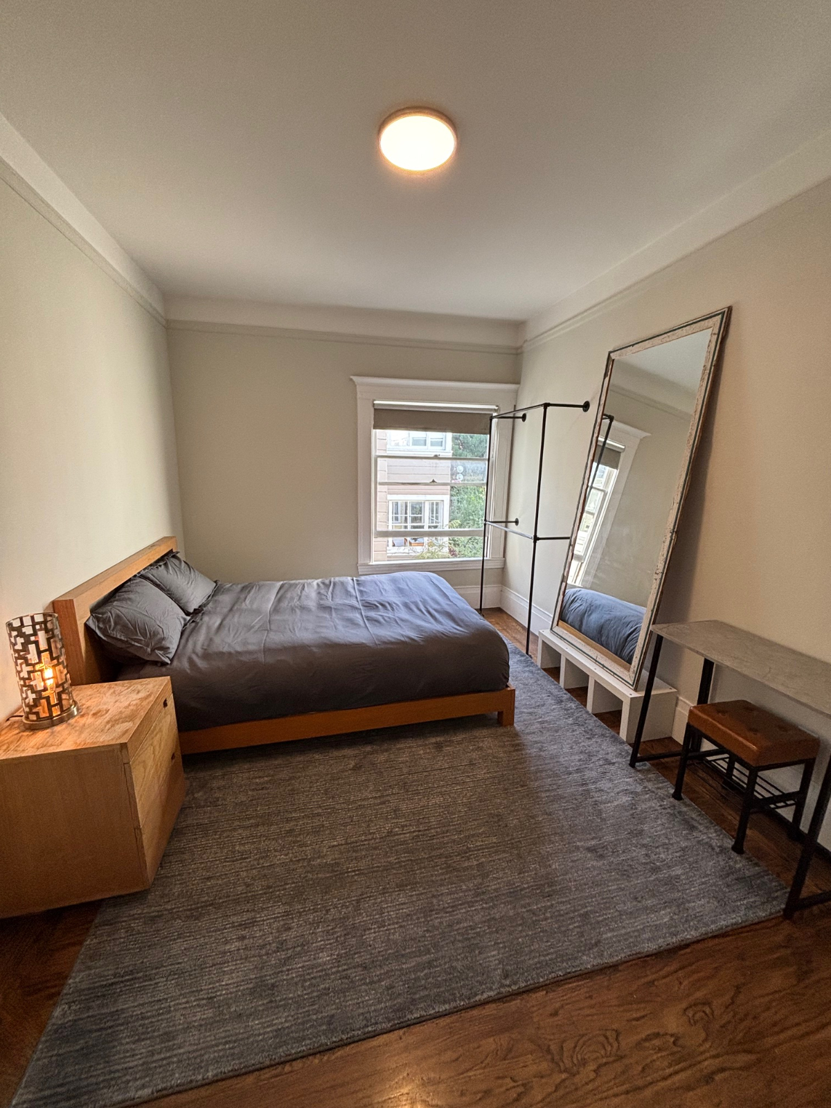 Furnished room in large condo - USF/NOPA - Photo 2