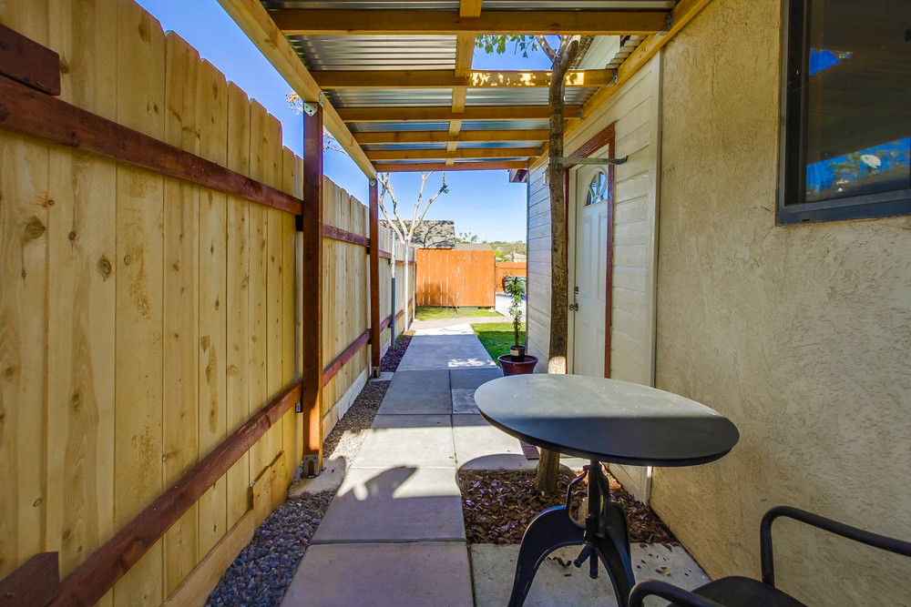 Tranquil 1 Bed/1 Bath w Fully Fenced Yard