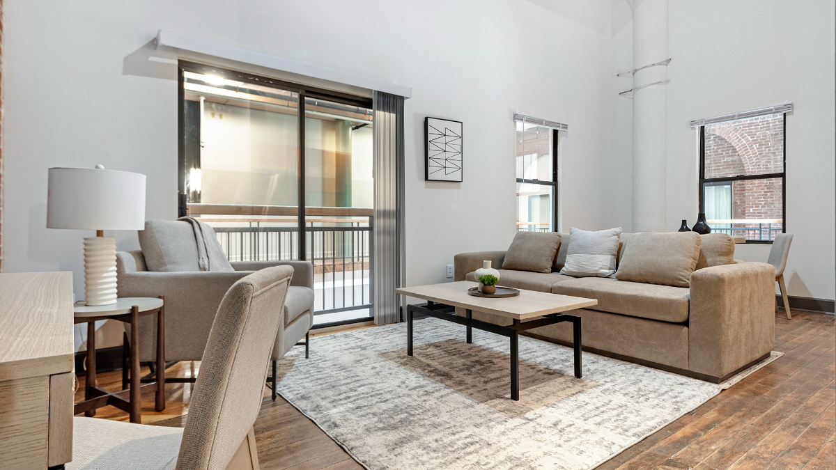 Landing Furnished Apartment at Six Cord - 316