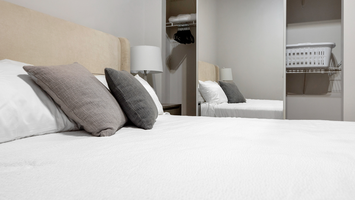 Landing Furnished Apartment at Six Cord - 416