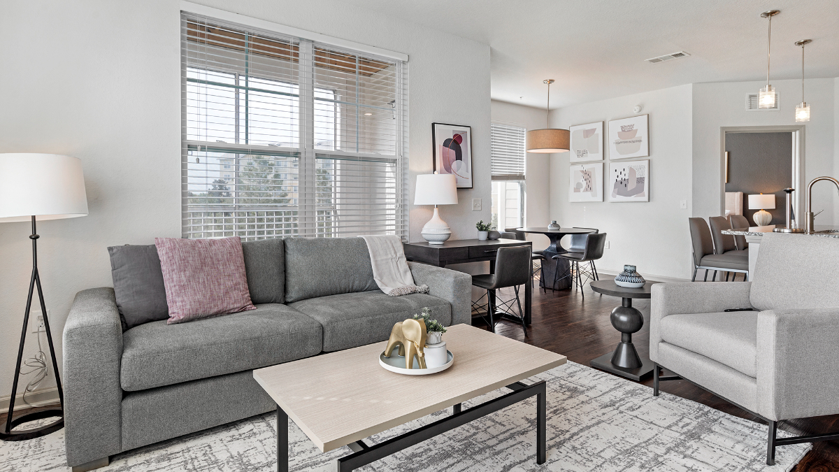 Landing Furnished Apartment at Cortland Rosslyn - 1-2607