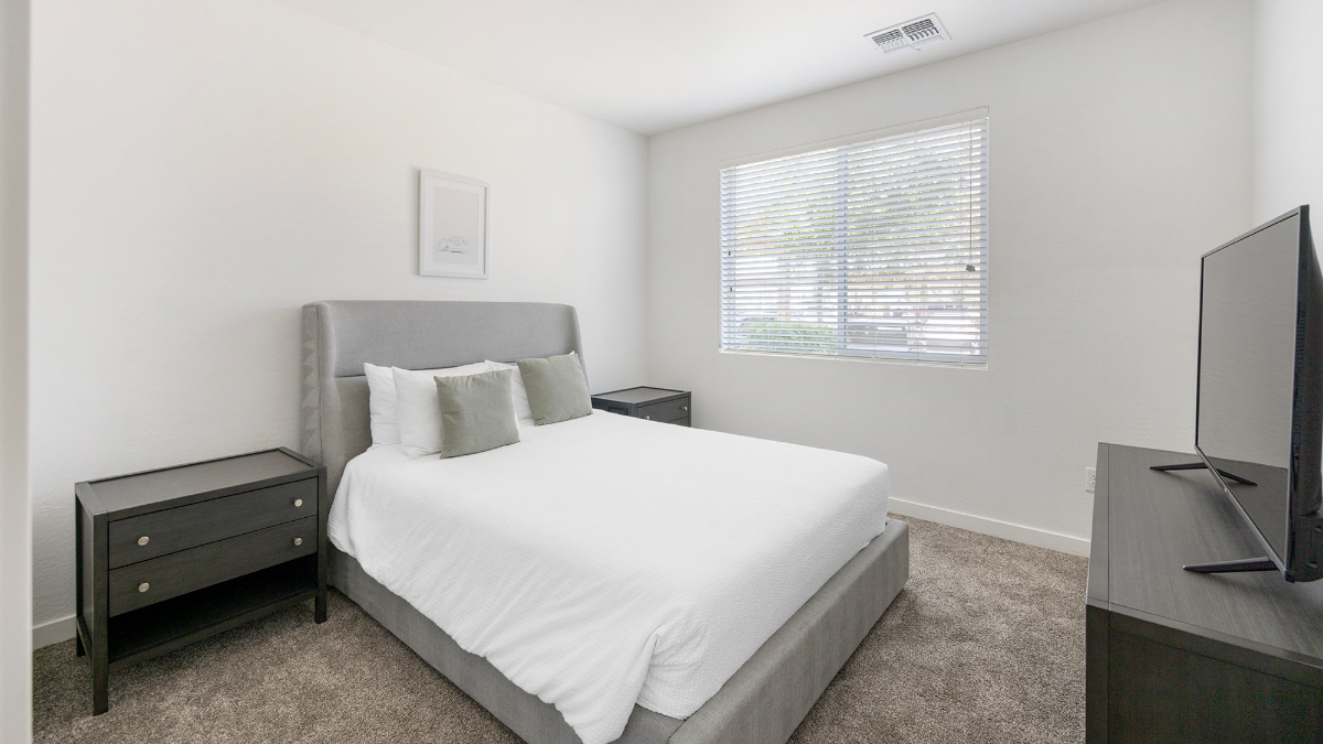 Landing Furnished Apartment at Sunset View - C-3065