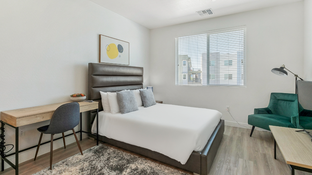 Landing Furnished Apartment at Sunset View - B-2079