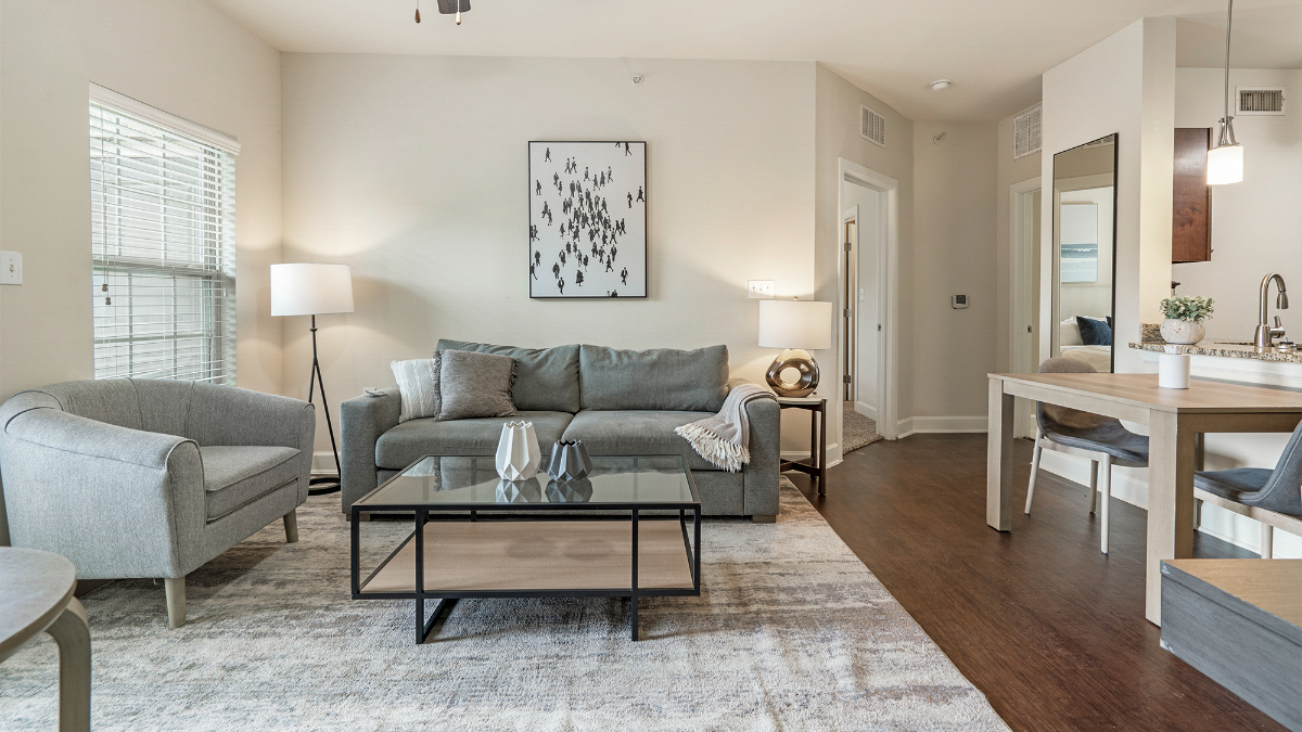 Landing Furnished Apartment at Mission Hill - 828