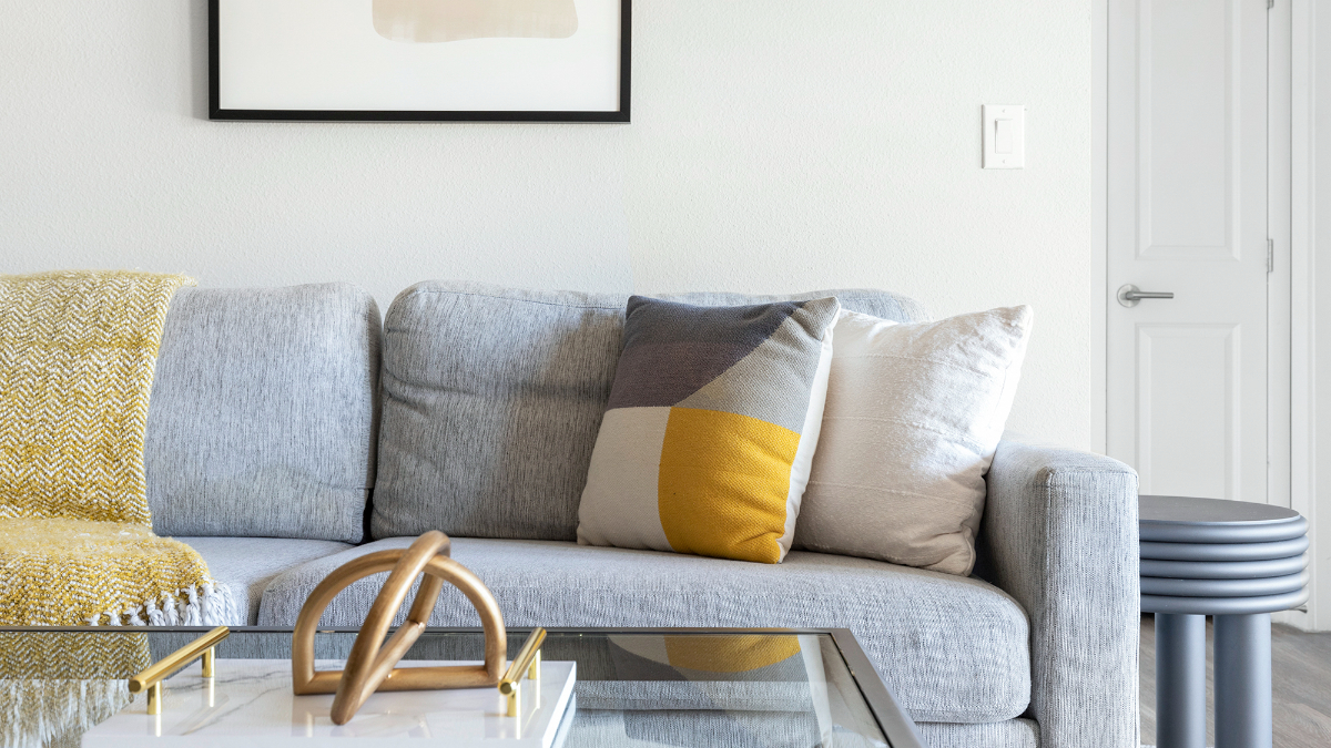 Landing Furnished Apartment at Mission Hill - 17202
