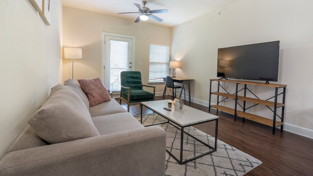 Landing Furnished Apartment at Mission Hill - 926