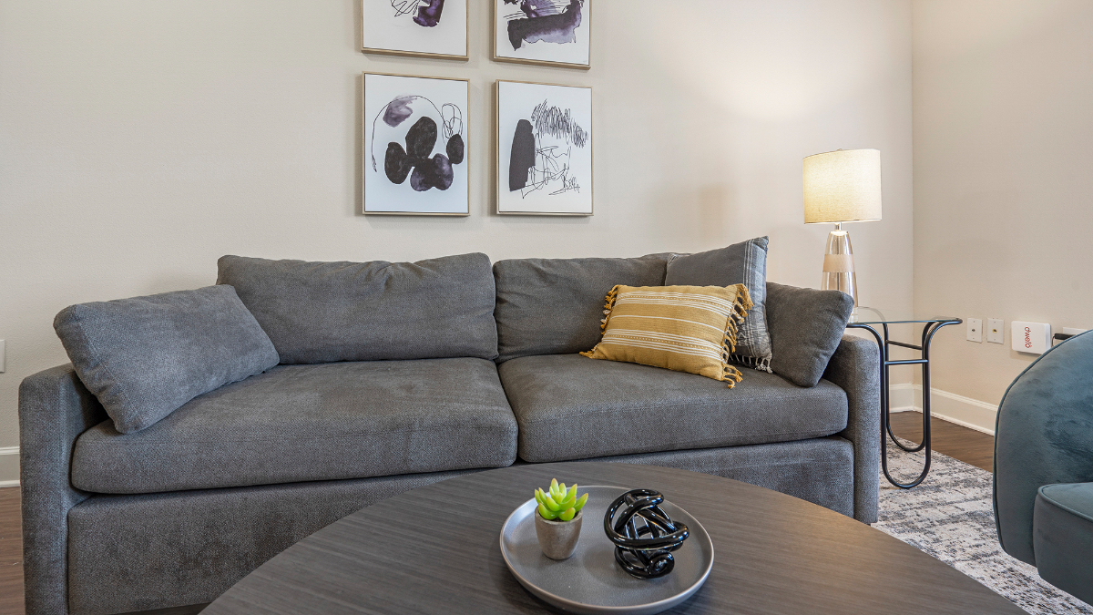 Landing Furnished Apartment at Mission Hill - 837