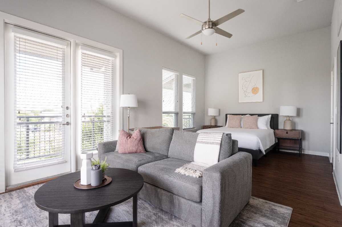 Landing Furnished Apartment at The Green at Plum Creek - 3301