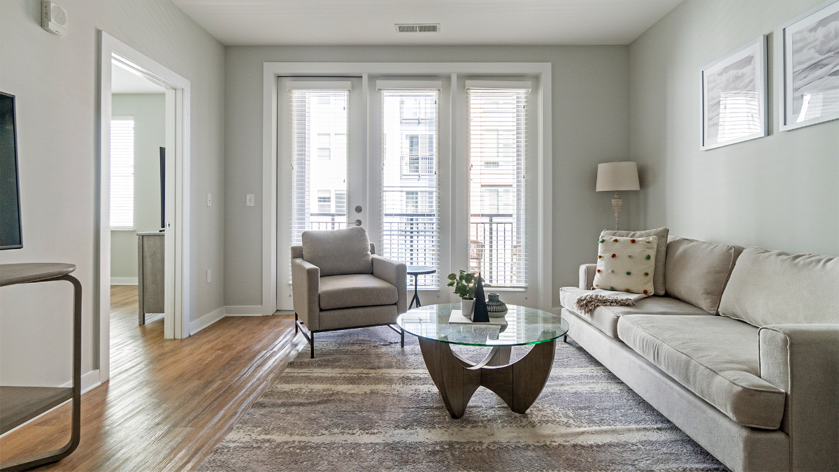 Landing Furnished Apartment at Foster on the Park - 404