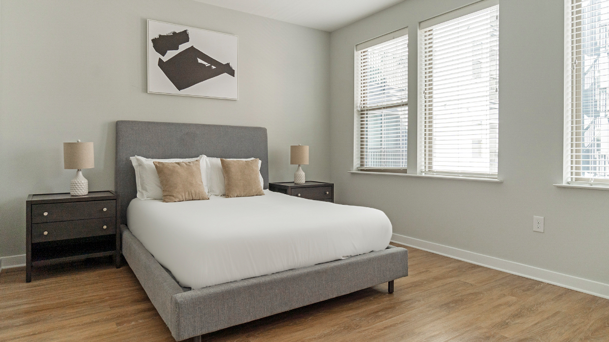 Landing Furnished Apartment at Foster on the Park - 318 - Photo 9