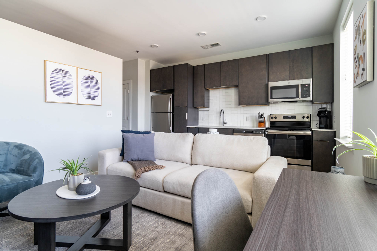 Landing Furnished Apartment at Foster on the Park - 431