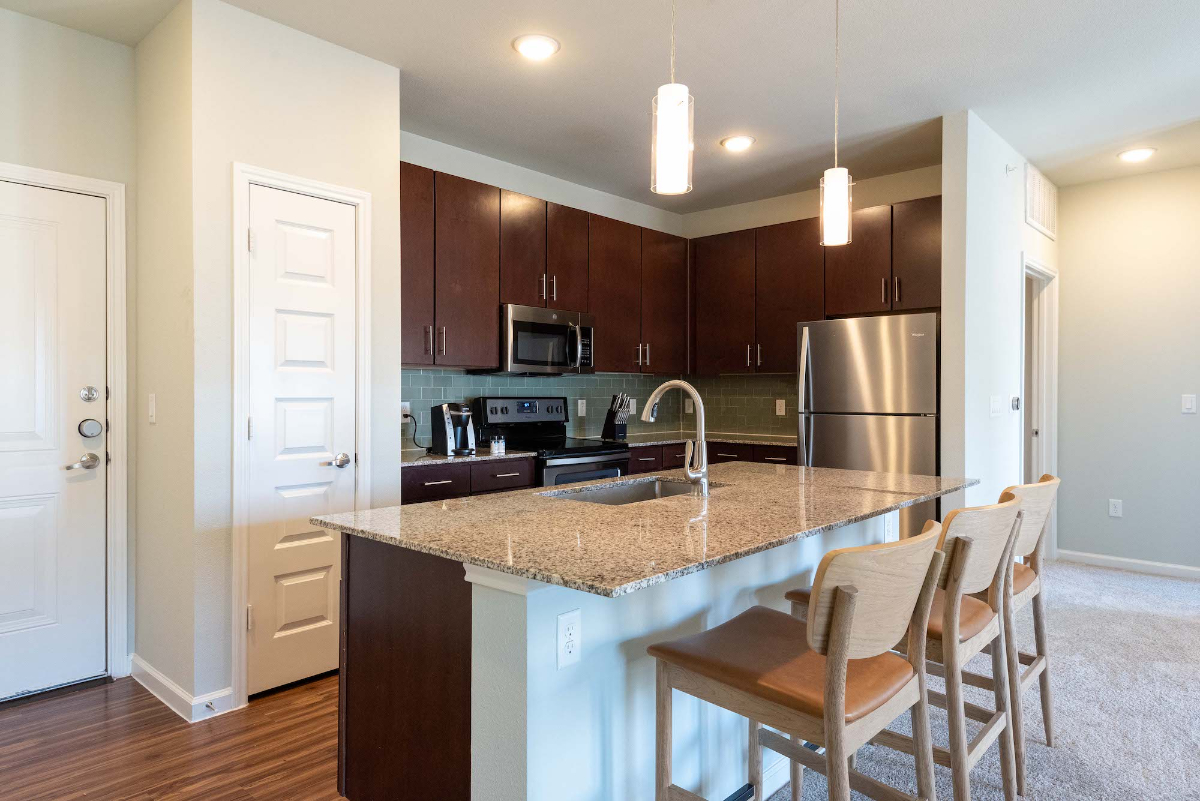 Landing Furnished Apartment at Bridge at Southpark Meadows - 622 - Photo 4