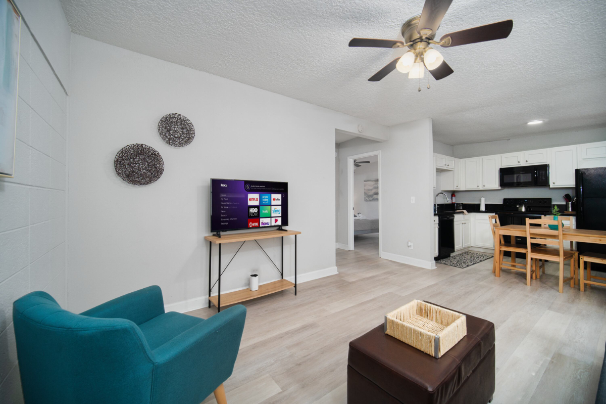 Centrally Located 2 Bedroom (Unit A)  1750/month