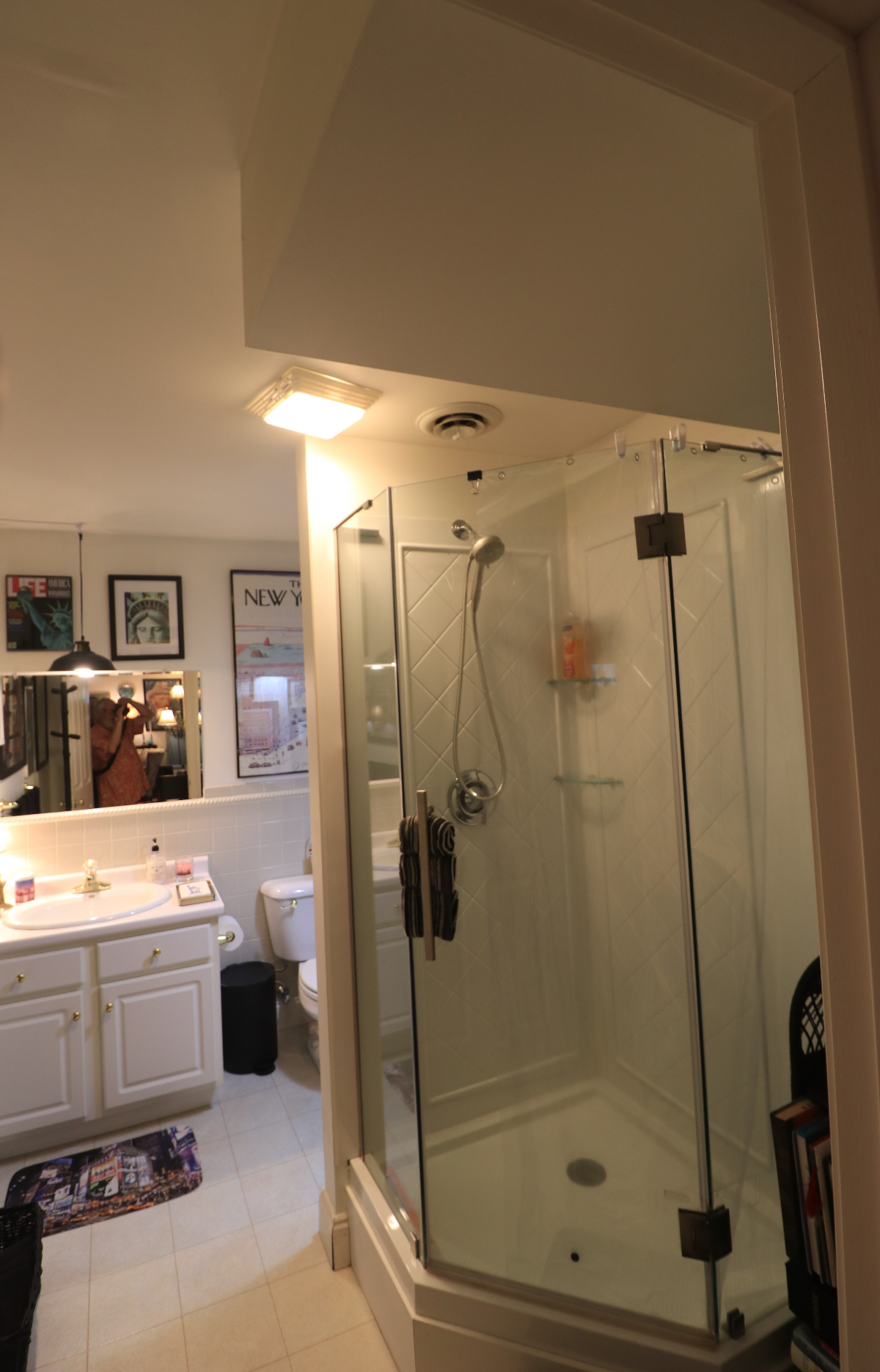 Burlington area private apartment - Photo 6