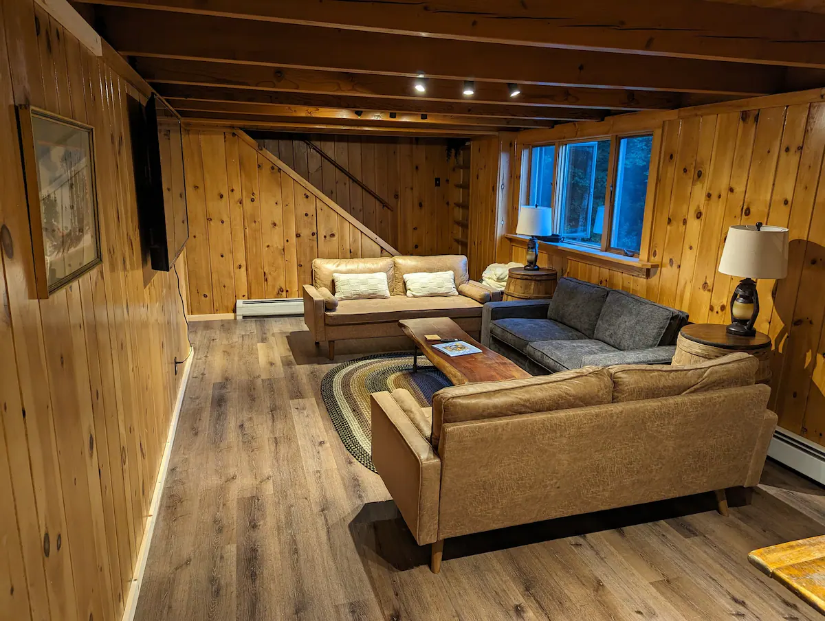 Spacious Country Home with Spectacular Views - Photo 9