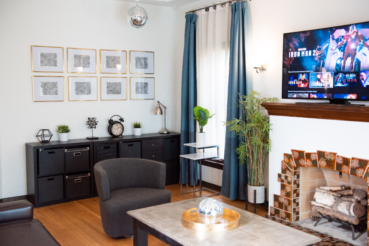 Soo Casa - SoFi Stadium Retreat with Workspace and Blackout Curtains - Photo 4