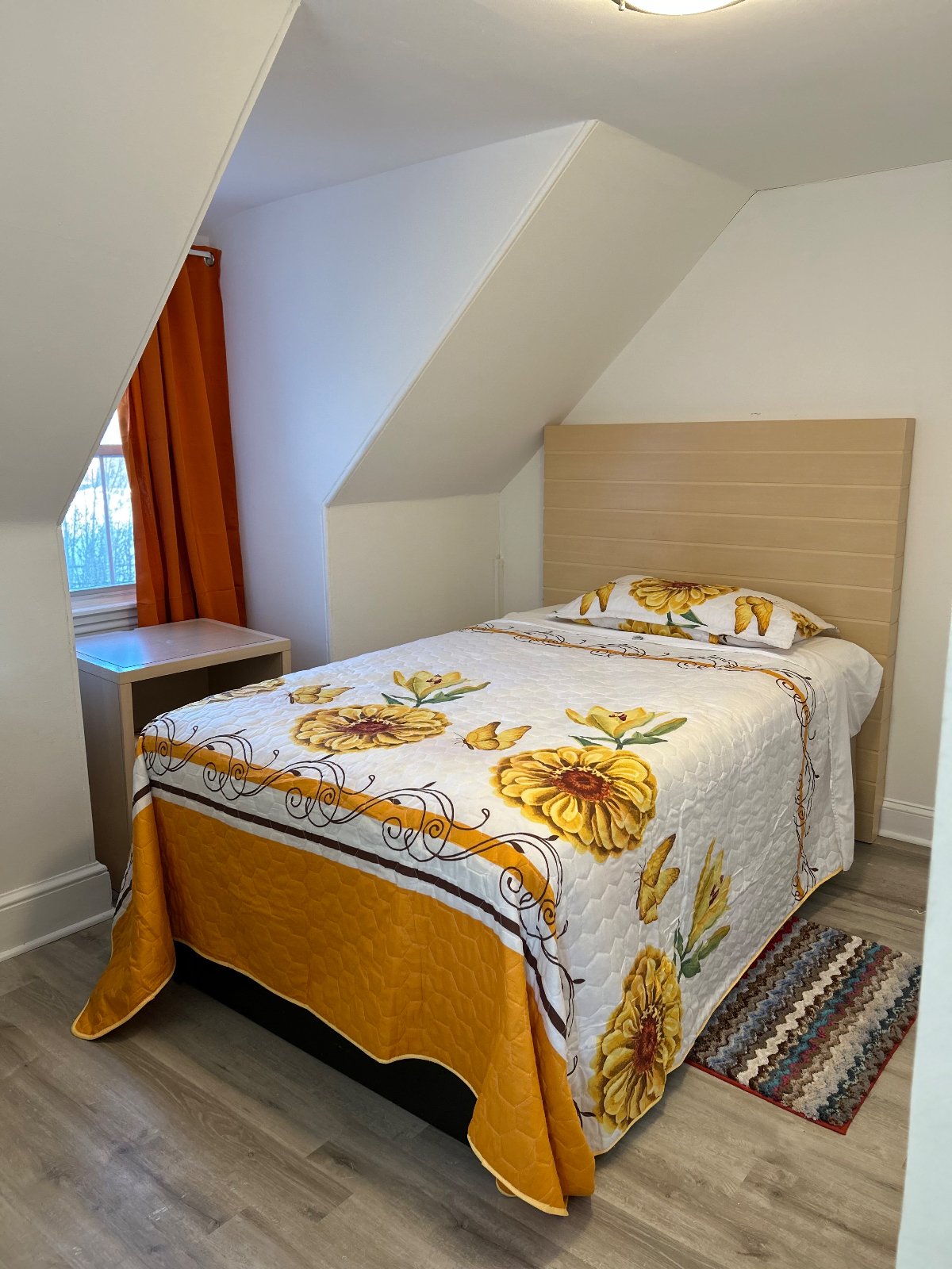 Inviting Room in a Spacious Home with All Comforts