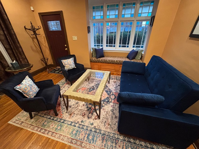2BR NW DC W/Designated Working Space & Parking - Photo 5