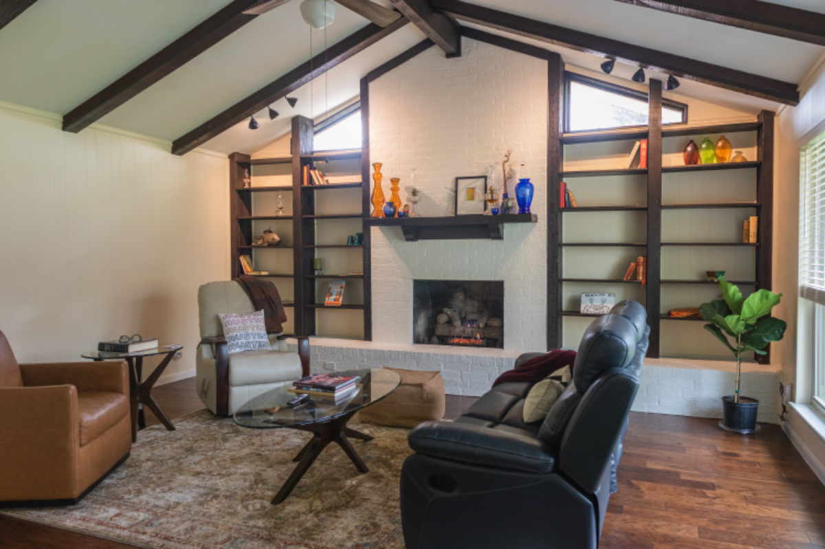 Cozy and Clean - Photo 11