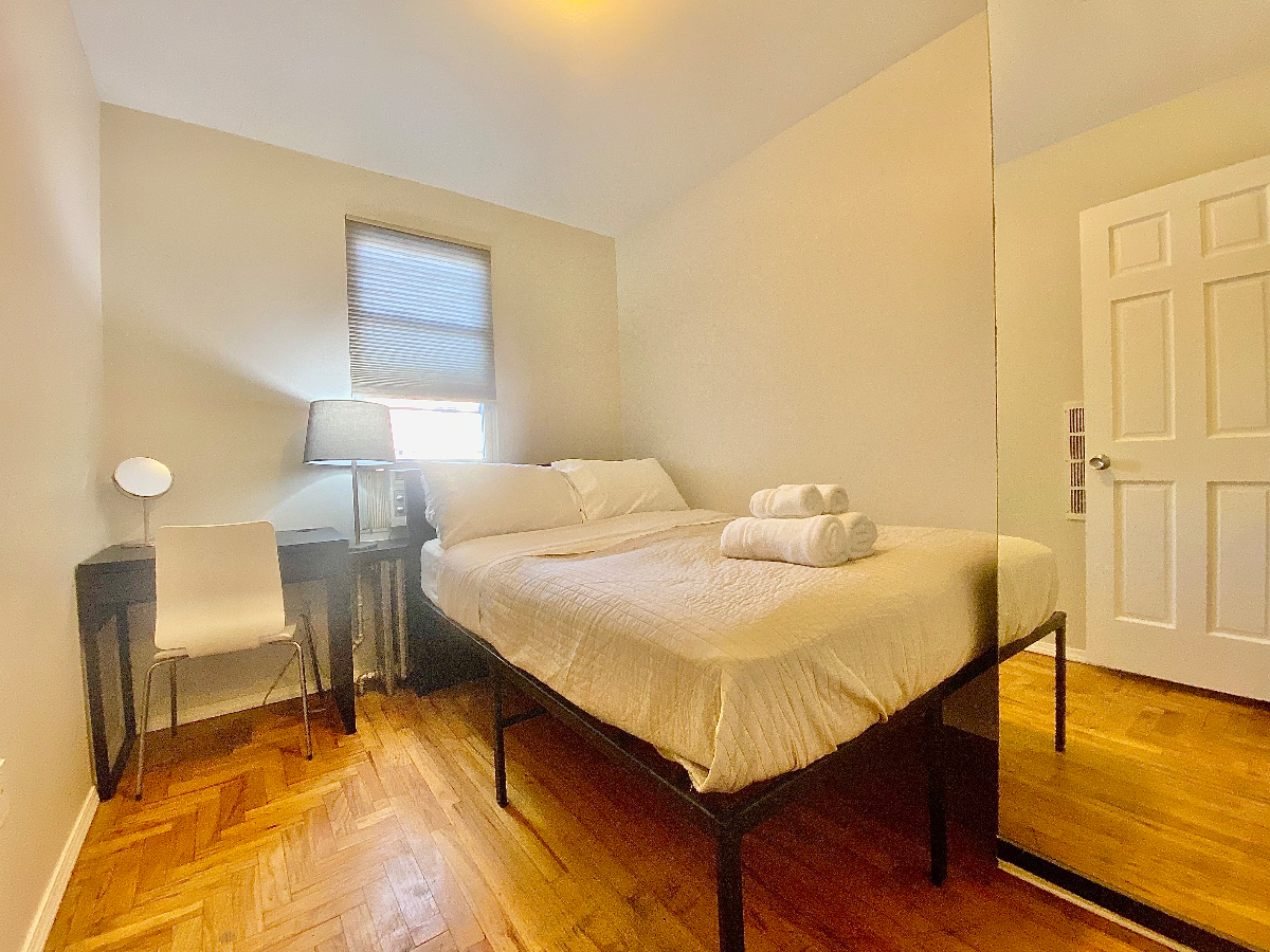 1806-2A Private Bedroom Shared Bathroom 75 sqft