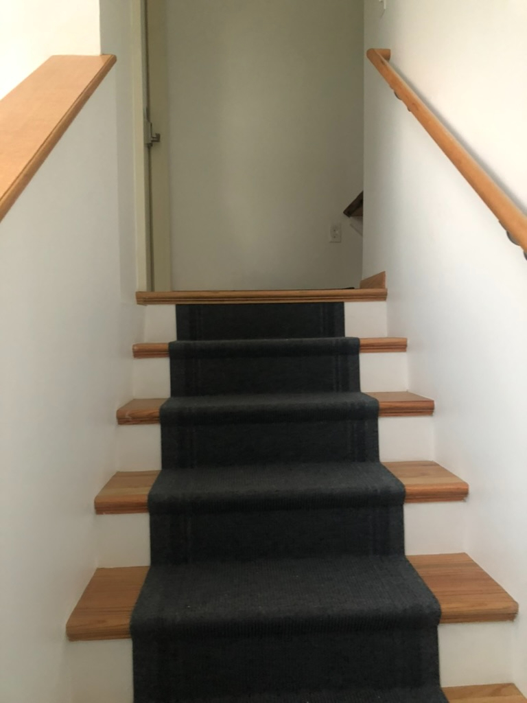 Renovated Three bedroom, One Bath, Parking in... - Photo 9
