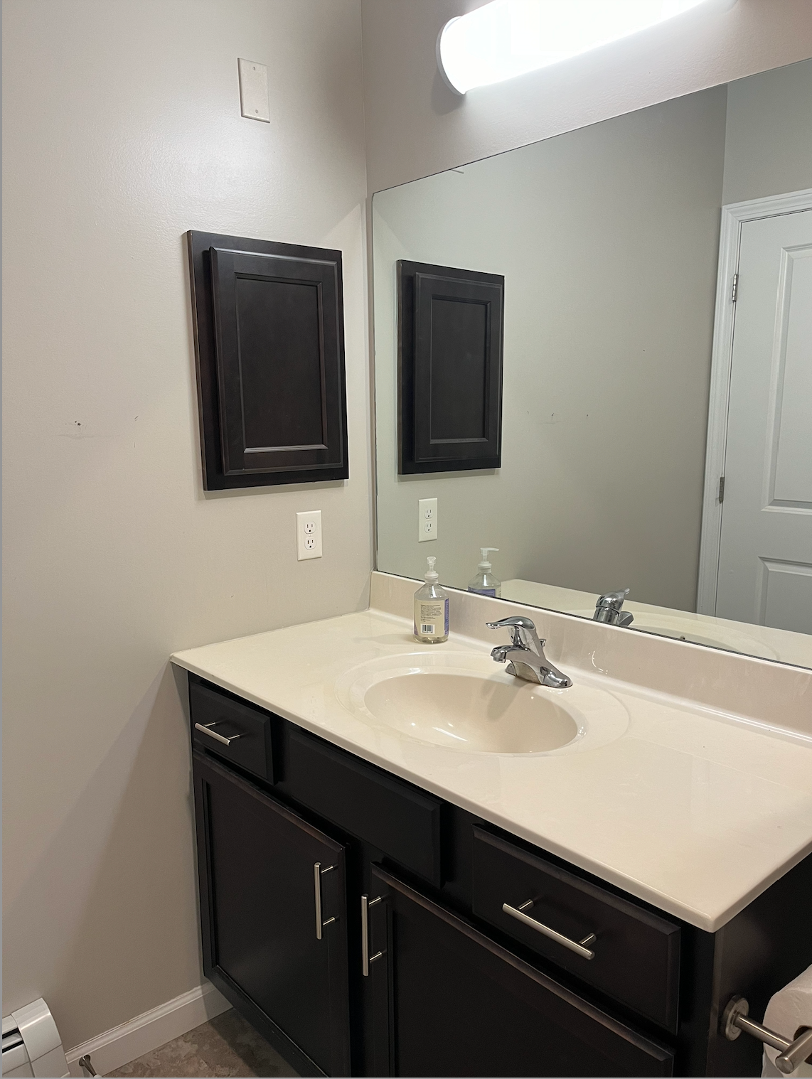 One bedroom, own bathroom, in shared apartment, modern building - Photo 8