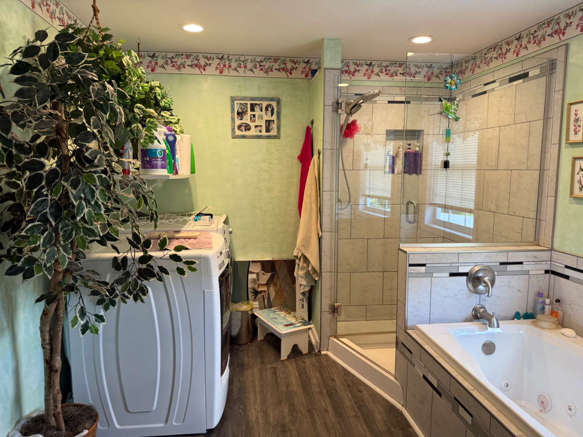 1 Bedroom in quiet suburb - Photo 6