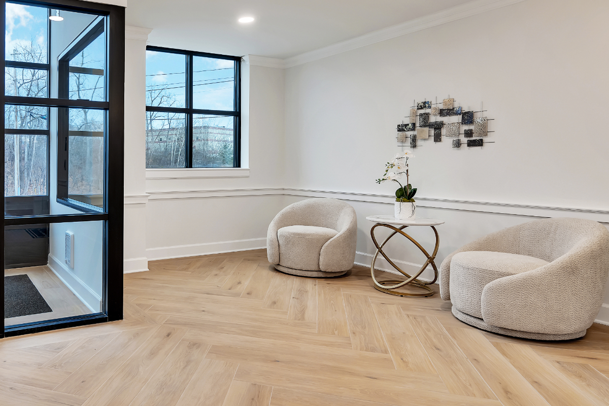 Brand new 2 bdr - Photo 2