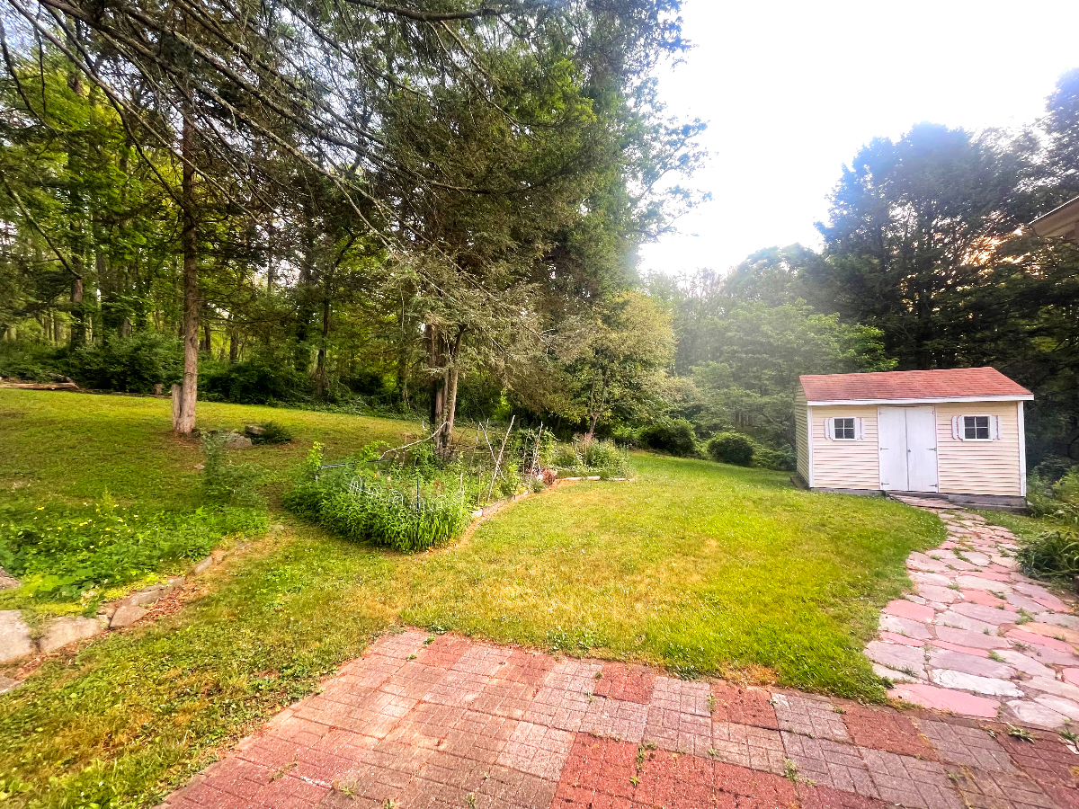 Cozy and  Fun New Paltz Retrea with 2 Acres of Privacy - Photo 8